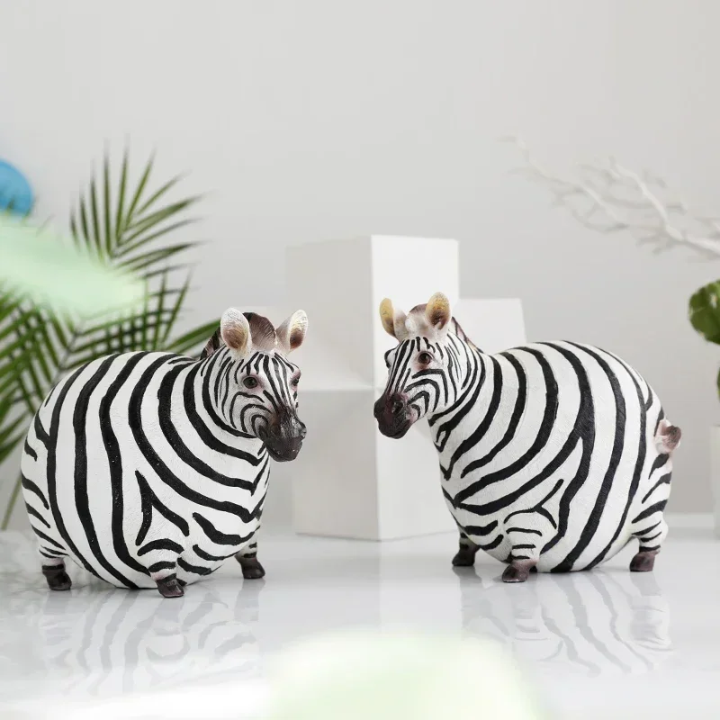 

Scandinavian style interior Figurines Zebra Resin Animal Statue kawaii room decor Desktop decoration accessories garden decor