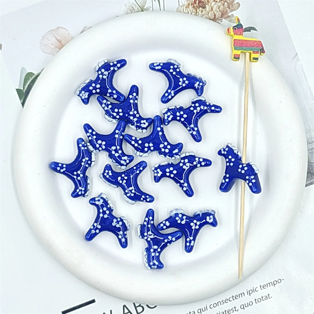 2pcs Hand-Painted 25mm Ceramic Horse-Shaped Beads for DIY Jewelry Making Versatile Accessories for Bracelets Earrings Necklaces