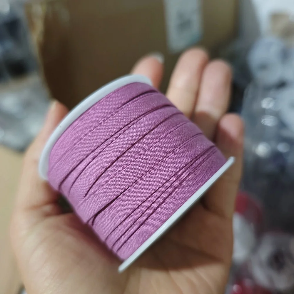 0,6 cm Reines Baumwoll-Schrägband, Vorgefaltetes Bügelfreies Weiches Bindeband für Chiffon- und Seidenstoffe, 15 Meter pro Rolle – Detail 3
