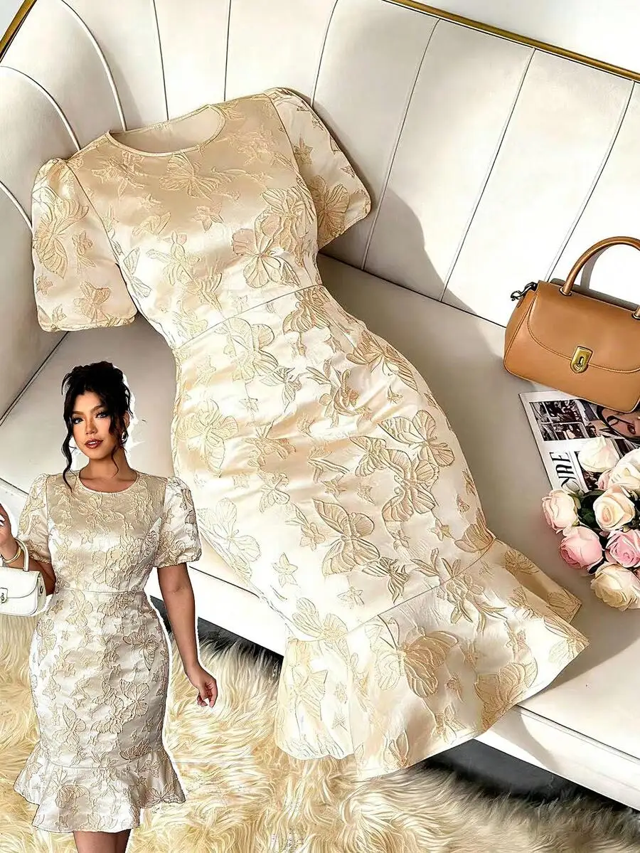 

Elegant Round Neck Short Sleeve Textured Floral Embroidered Fitted Waist Mermaid Dress Beige