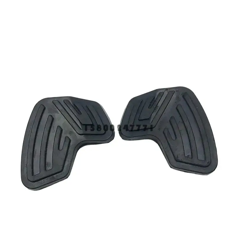 For Excavator R150/215/225/305-7 Foot Pad Leather Walking Rest Foot Pedals Leather Rubber Sleeve Accessories