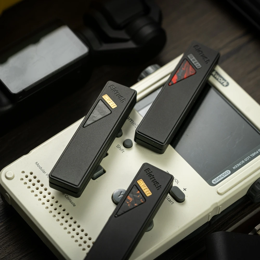 BIDRUSH EDC Driver Box Stemvork Metaal Mechanische Vingertop Kaart Pusher Desktop Decompressie Speelgoed