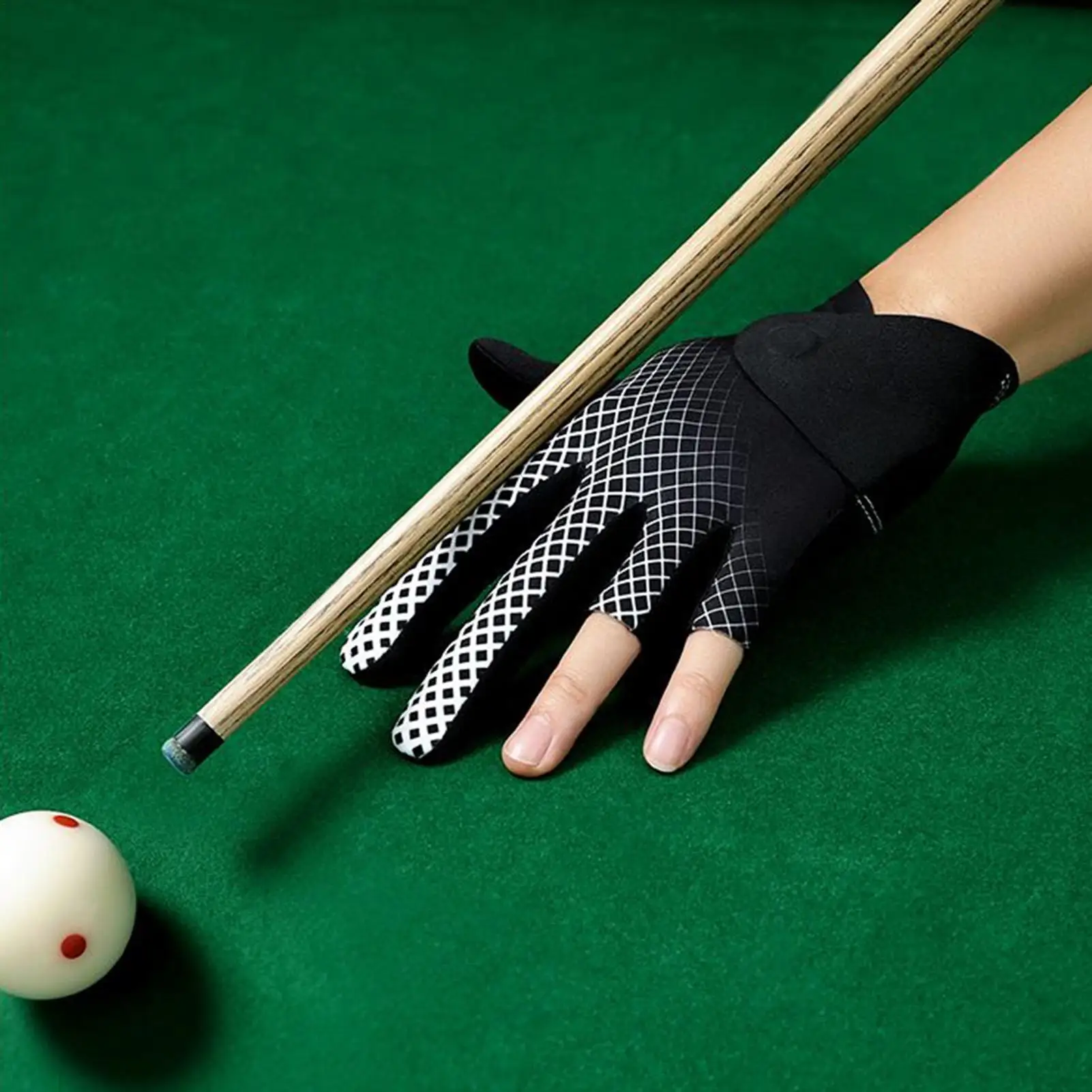 

Magnetic Billiards Glove, Professional Breathable Snookers Glove With Ergonomic Design For Men & Women Players