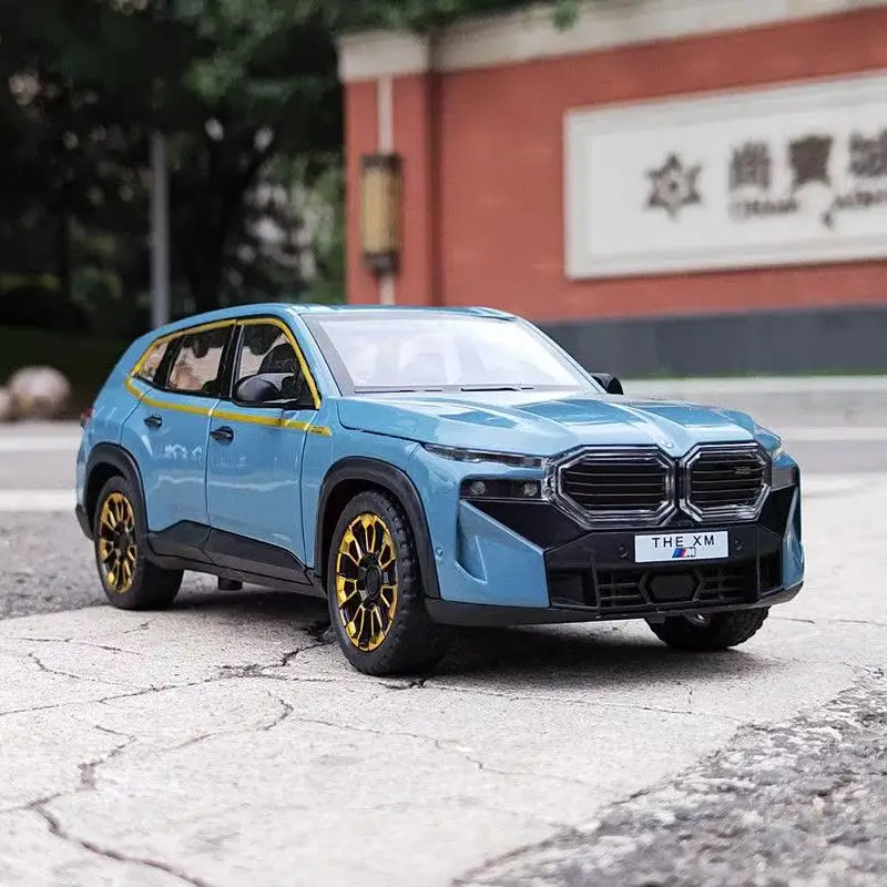 1:24 BMW THE XM High Simulation Diecast Metal Alloy Model car Sound Light Pull Back Collection Kids Toy Gifts A638