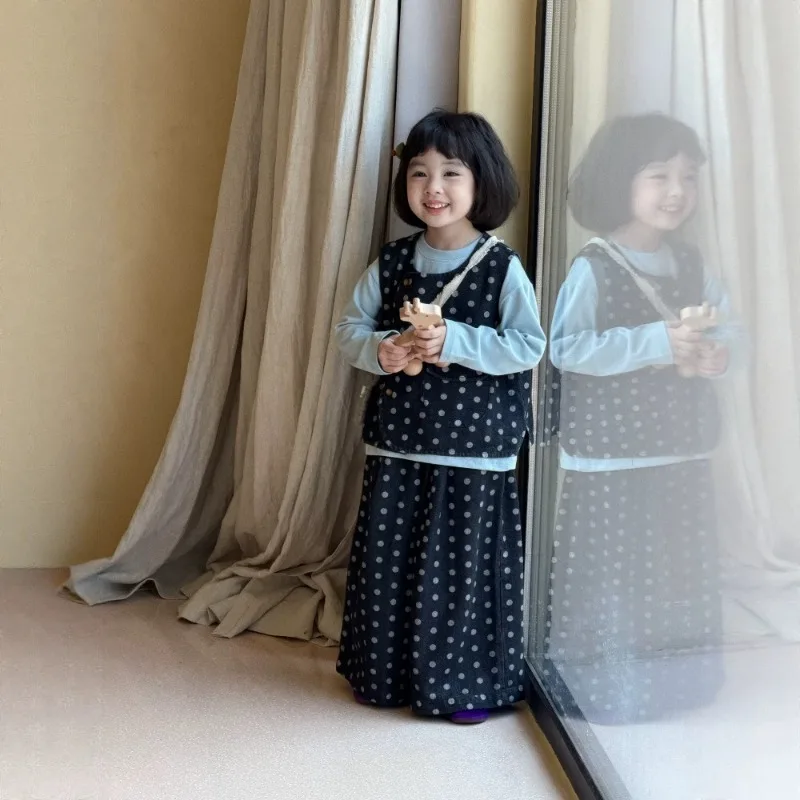 Girls' Autumn 2026 Fashion Outfit, Baby Treasure Korean T-shirt, Denim Design, Polka Dot Vest Straight Leg Pants