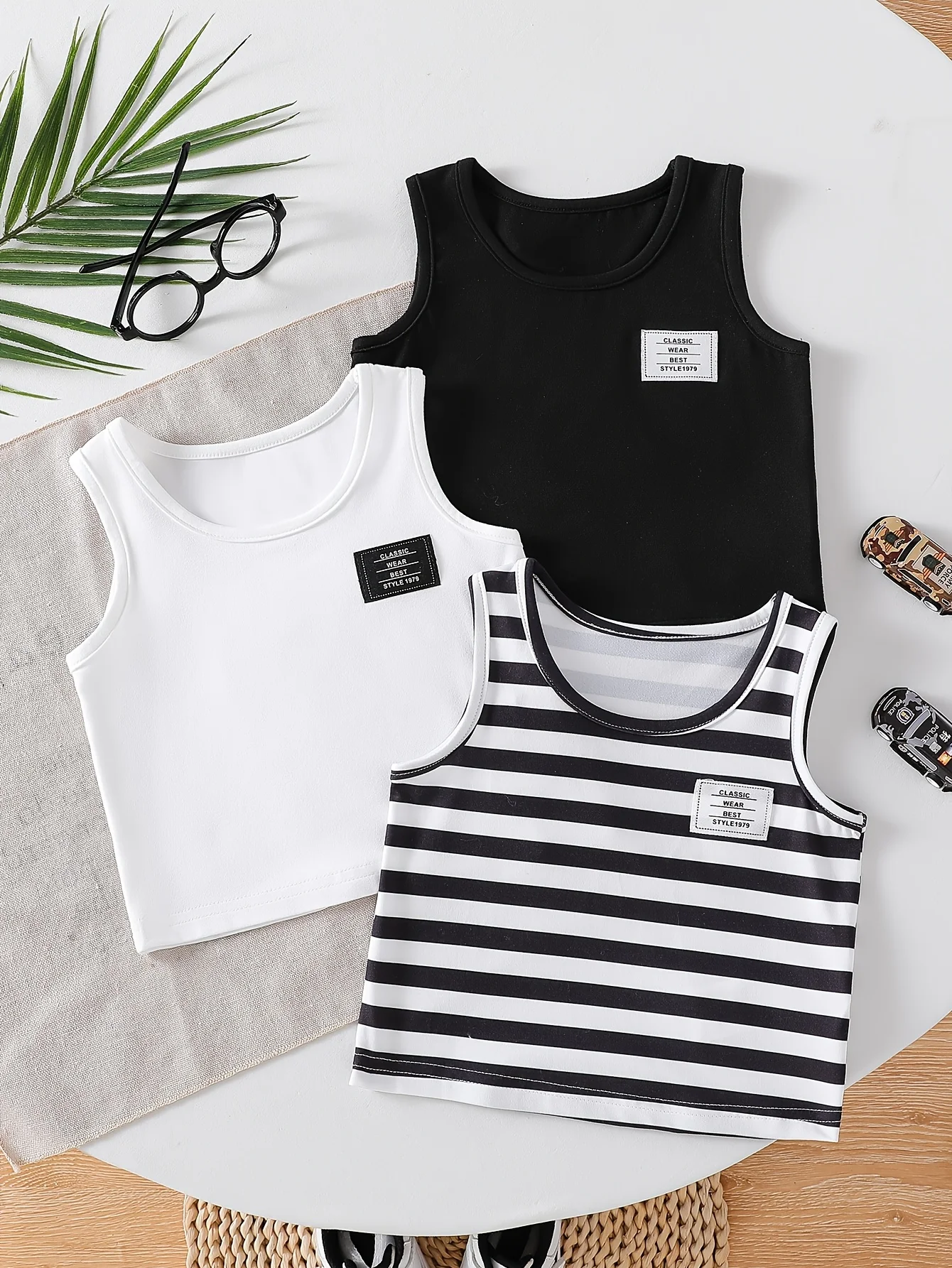 

Летняя одежда для мальчиков: однотонные черные/белые и полосатые футболки без рукавов | Подарок на День святого Валентина/День рождения