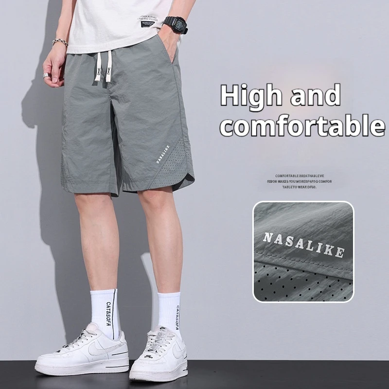 Summer Casual Thin And Loose Beach Breeches Summer Ice Silk Shorts For Men Sport Pants With A Five Point Cut