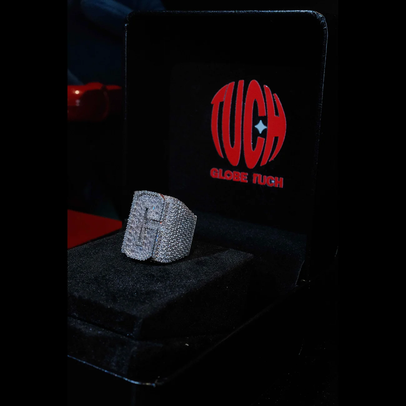 TUCH Classic Design Women's Fashion Rings Beautiful Accessories Square Simple and Elegant Female Accessories Versatile Jewelry