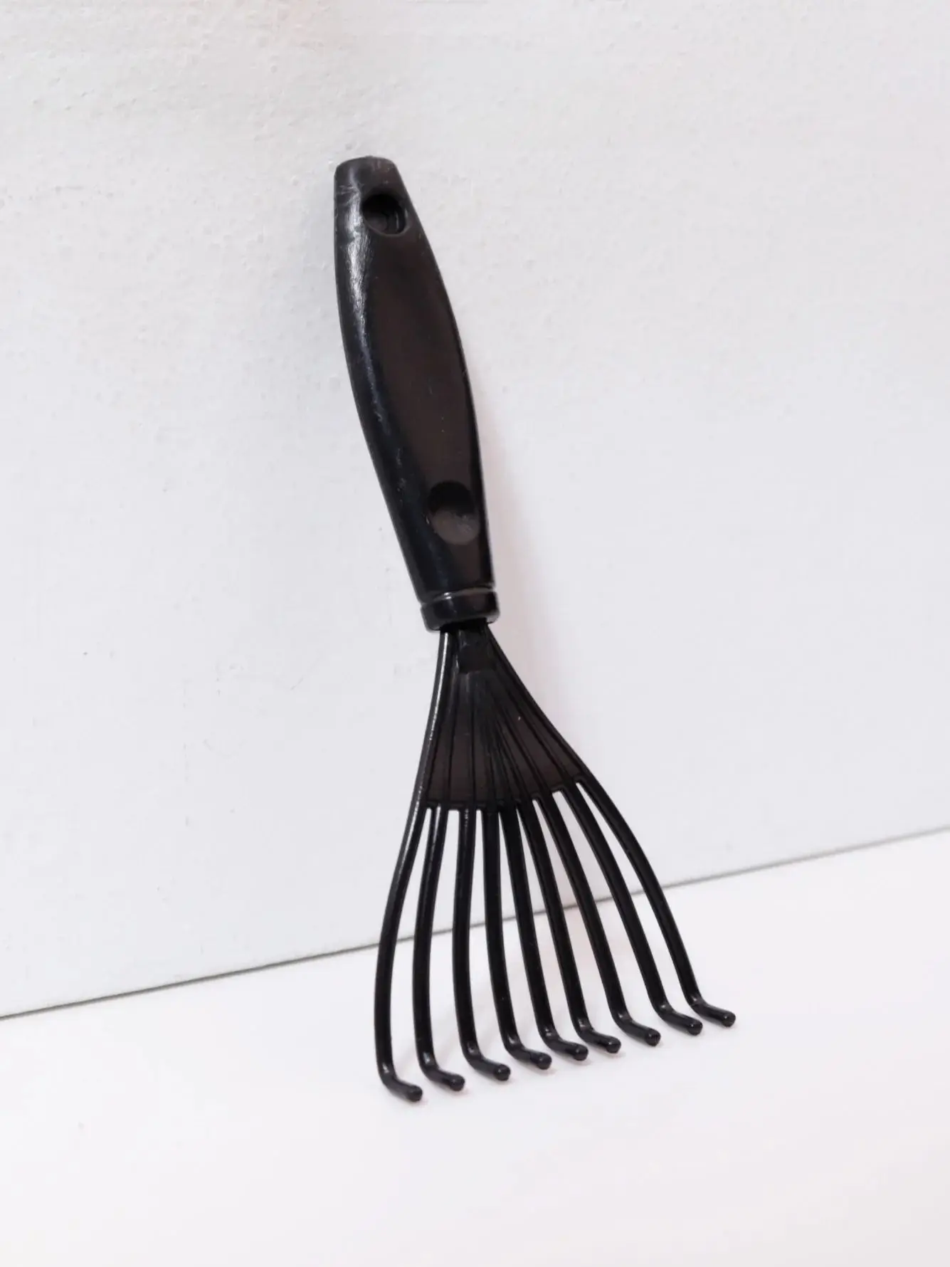 Outil de nettoyage de brosse à cheveux, griffe de nettoyage de peigne, brosse de nettoyage de poils en plastique, mini râteau de nettoyage de peigne pour accessoires de cheveux