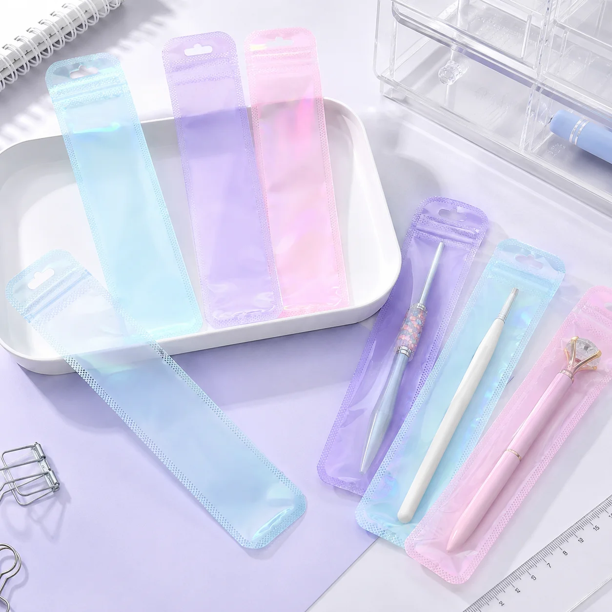 50 Stück holografische Verpackungsbeutel, bunte wiederverschließbare Plastiktüten mit Aufhängeloch für DIY-Perlenstifte, Schmuck und kleine Bastelarbeiten – Detail 6