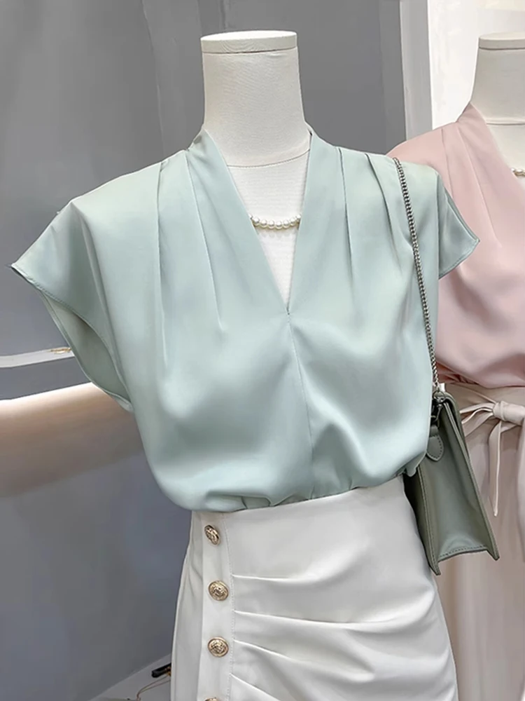 

White Silk ort Sve irt V-Ne Commute Sle Women's Faionable Profional Top Summer Busin Casual Loose Fit