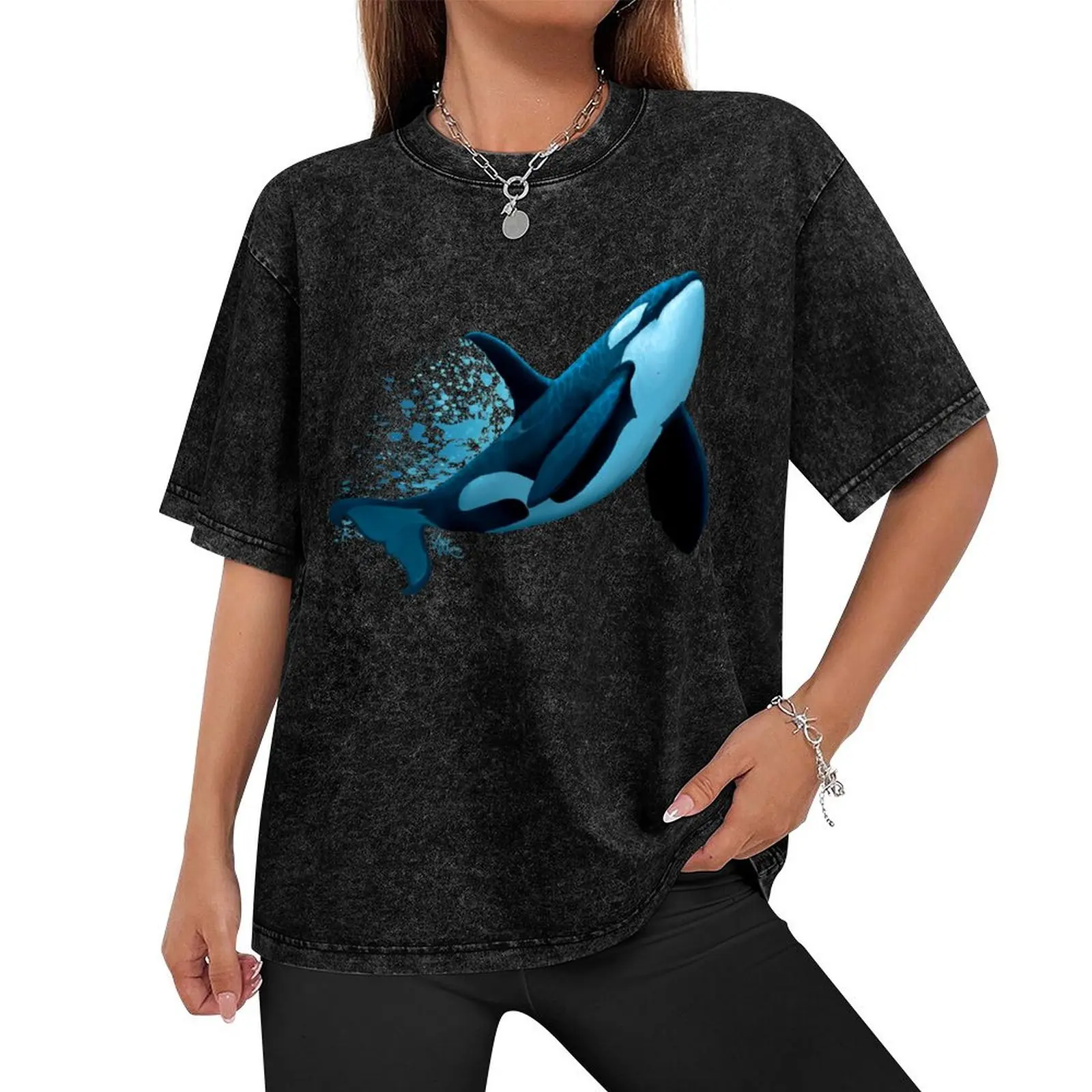 The Dreamer by Amber Marine ~ (Copyright 2015) orca art / killer whale digital painting T-Shirt plus sizes mens designer t shirt