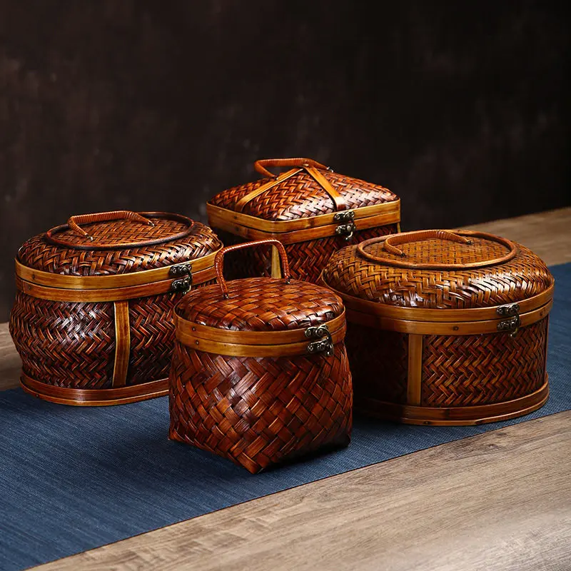 Bamboo woven retro portable storage , tea set storage , finishing , cosmetic storage box, antique jewelry box with lid.