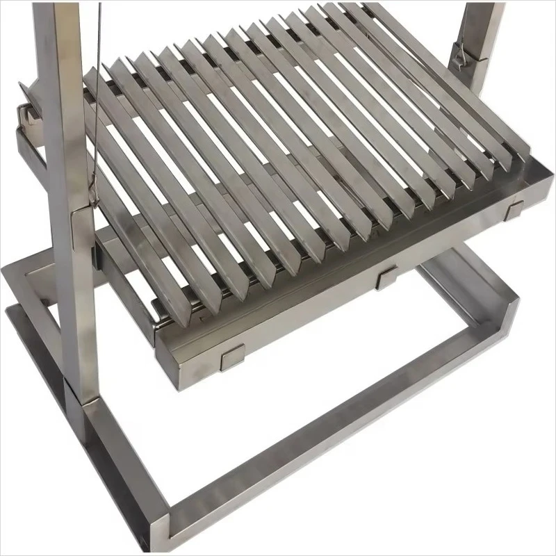 Imagen 7: Parrilla Brasero de Acero Inoxidable Integrada para Asado Gaucho, Estilo Argentino, para Exteriores, Tipo Santa María, con Chimenea
