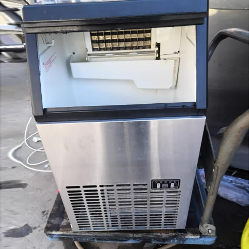 Commercial Ice Maker 50KG/24H Ice Machine for Cafe/Bubble tea Shop Ice Making Machine 15kg Storage