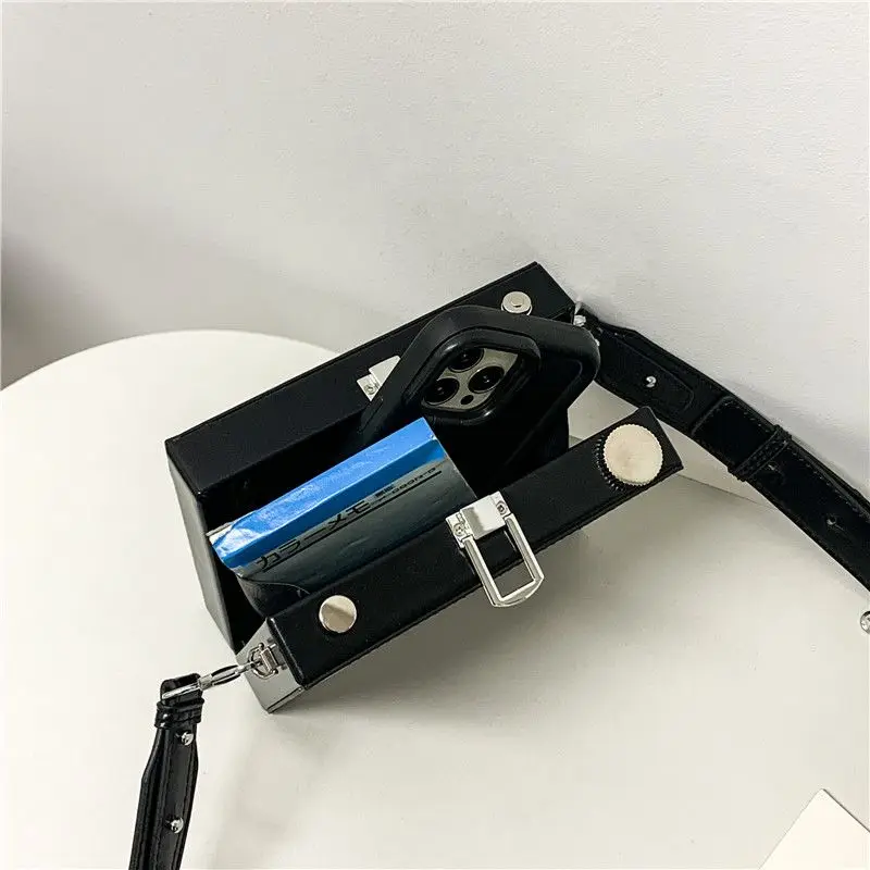 Novelty Camera Look Crossbody Handbag Hard Shell Pu Mini Shoulder Purse Adjustable Strap Small Cell Phone Bag For Casual Holiday