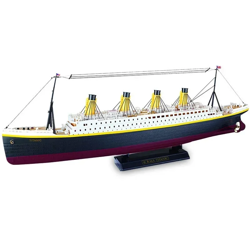 Titanische Afstandsbediening Schip Cruiseschip Water Speelgoed Model Diy Assemblage Elektrisch Speelgoed Rc Cruiseschip Model Ornament Outdoor Speelgoed Cadeau