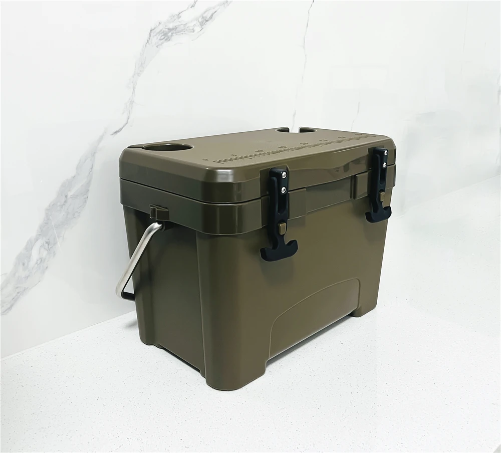 Wholesales Customized Color 15L Cans Use PU Foam Insulation Box PP Plastic Cooler Box