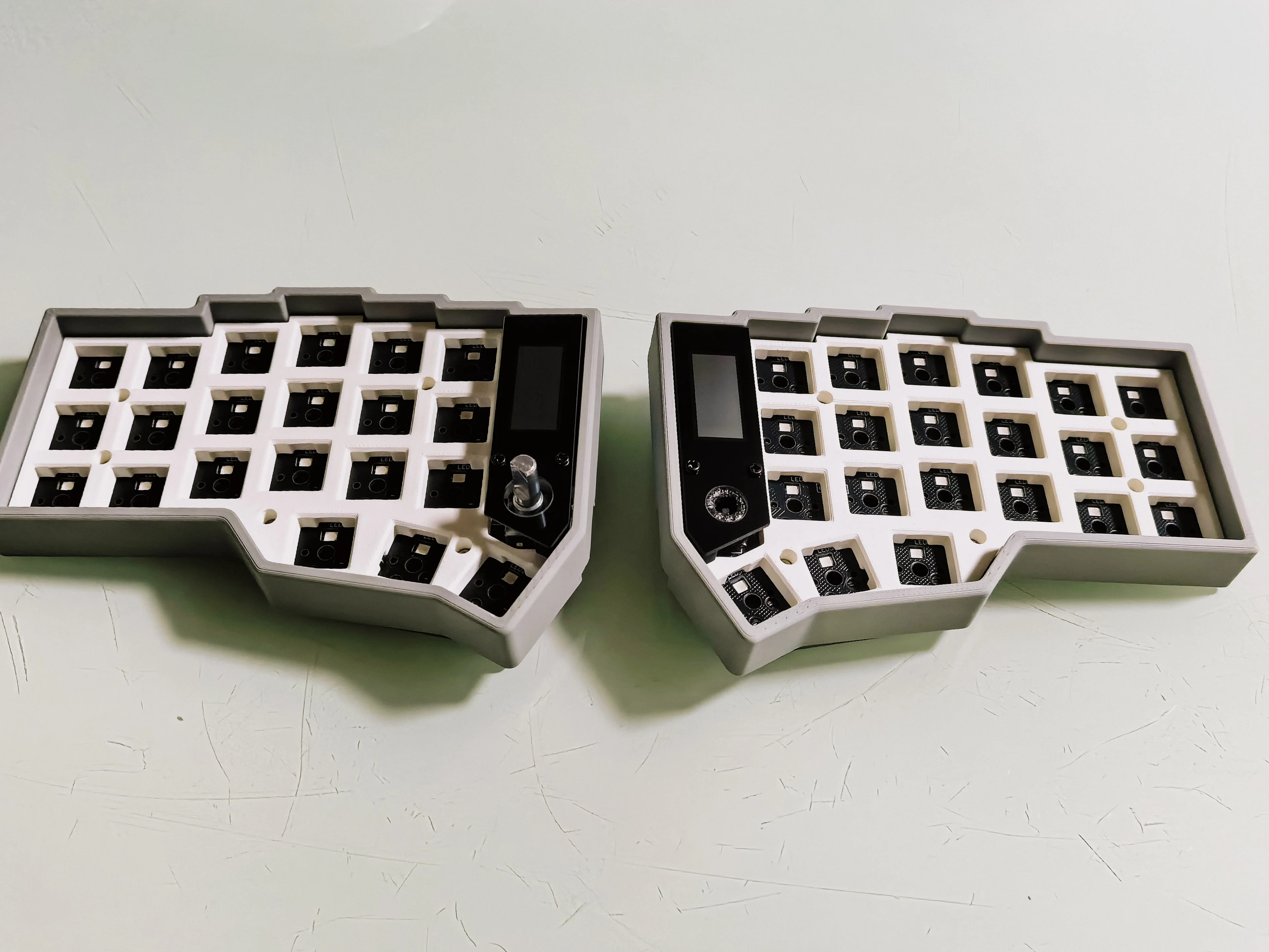CORNE Split Keyboard Kit ZMK Support Sofle Ergonomic Joystick Knob Dual Mode Niceview Screen Bluetooth RGB Hot Swap 1500mah