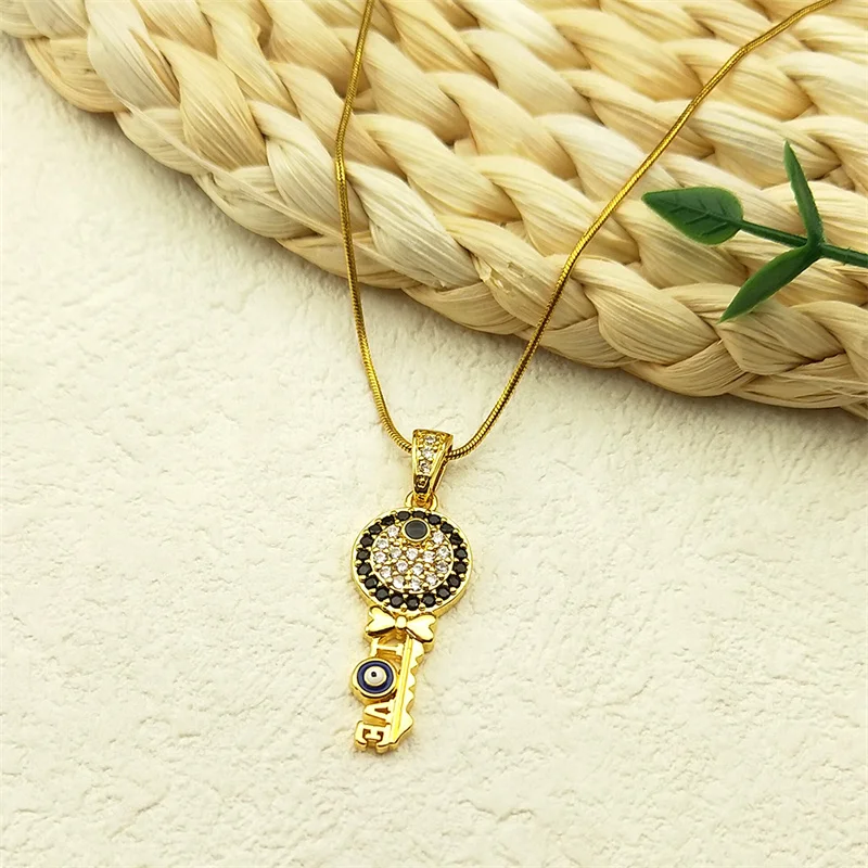 

Y2k Love Heart Key Zircon Copper Pendant Necklace for Women Stainless Steel Gold Color Creative Eyes Chain Jewelry NZZZ591-4