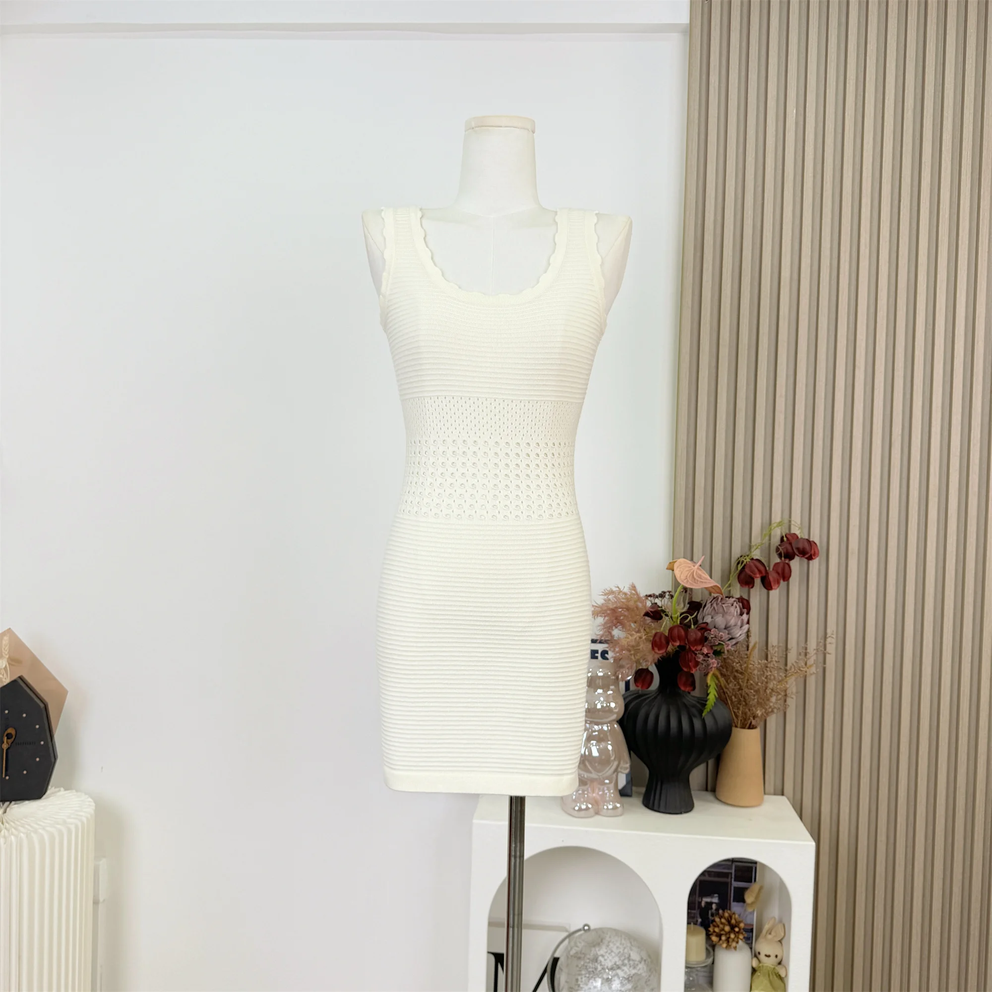 Sexy Sparkling Hollow out Knitted Mini Dress Elegant Strapless Empire Waist Women's Summer New Arrival Vestidos N875