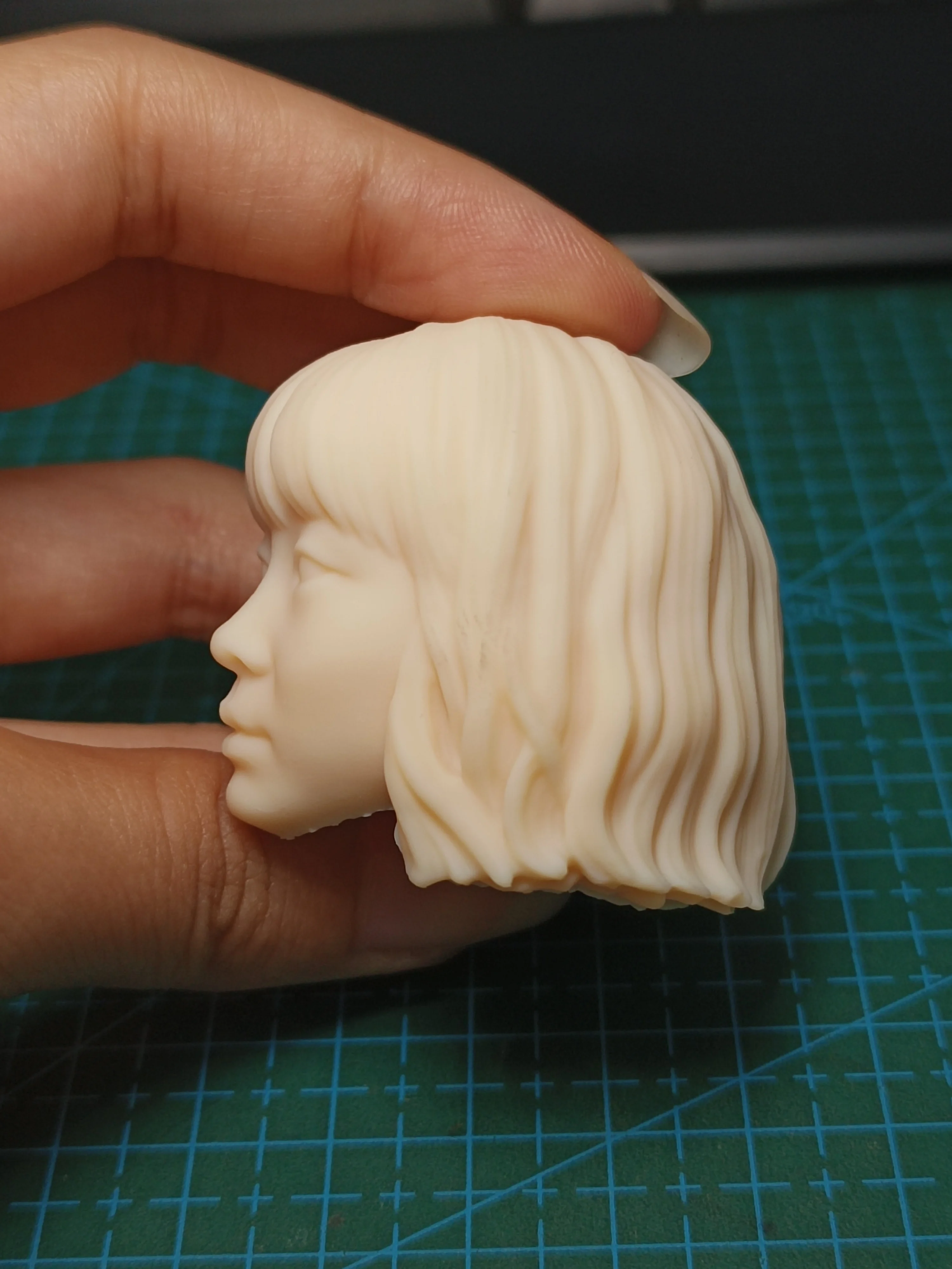 

1/6 скульптура головы Bale, южнокорейские 3D игрушки со звездами, неокрашенные игрушки 1/6, модель, подходит для коллекции экшн-фигурок 12 дюймов