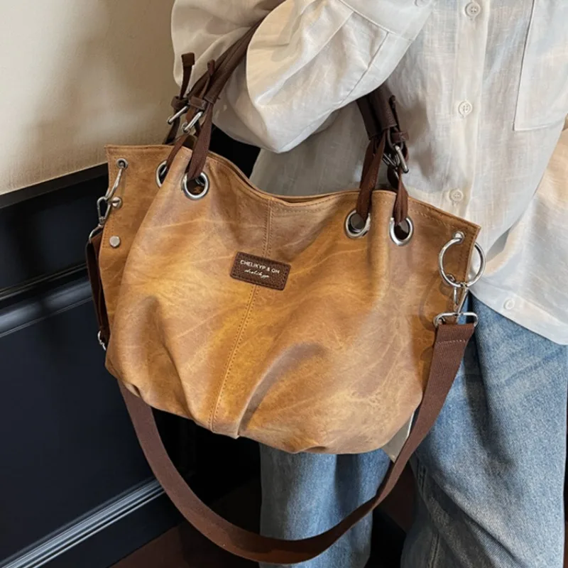 

Charming Retro Travel Hot Sale Versatile Exquisite Pillow Bag Bag Fit For A Beach Getaway