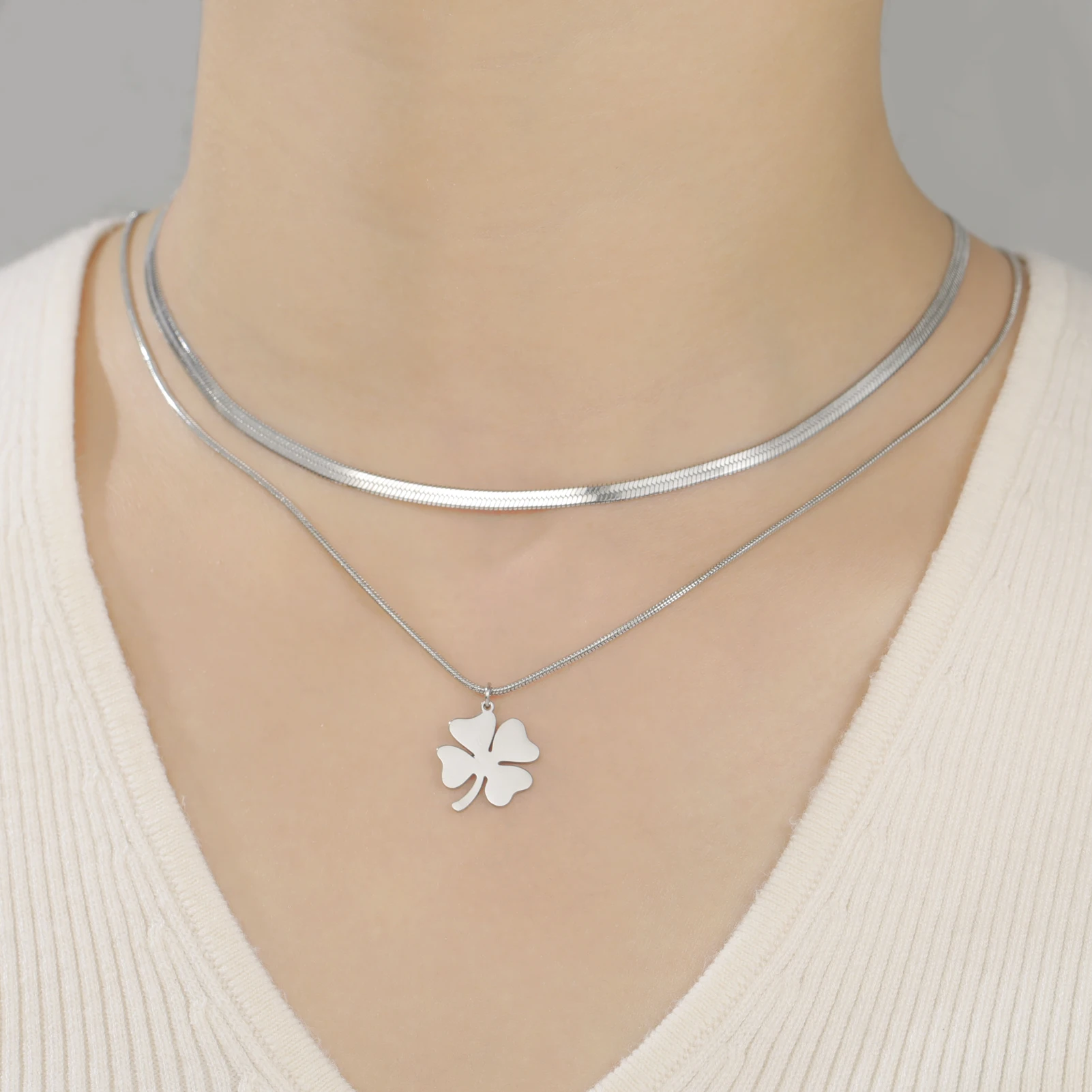 Lucky Clover Anhänger Halskette Damen Edelstahl Mode Charm Einzel-/Doppelkette Halskette Böhmischer Schmuck