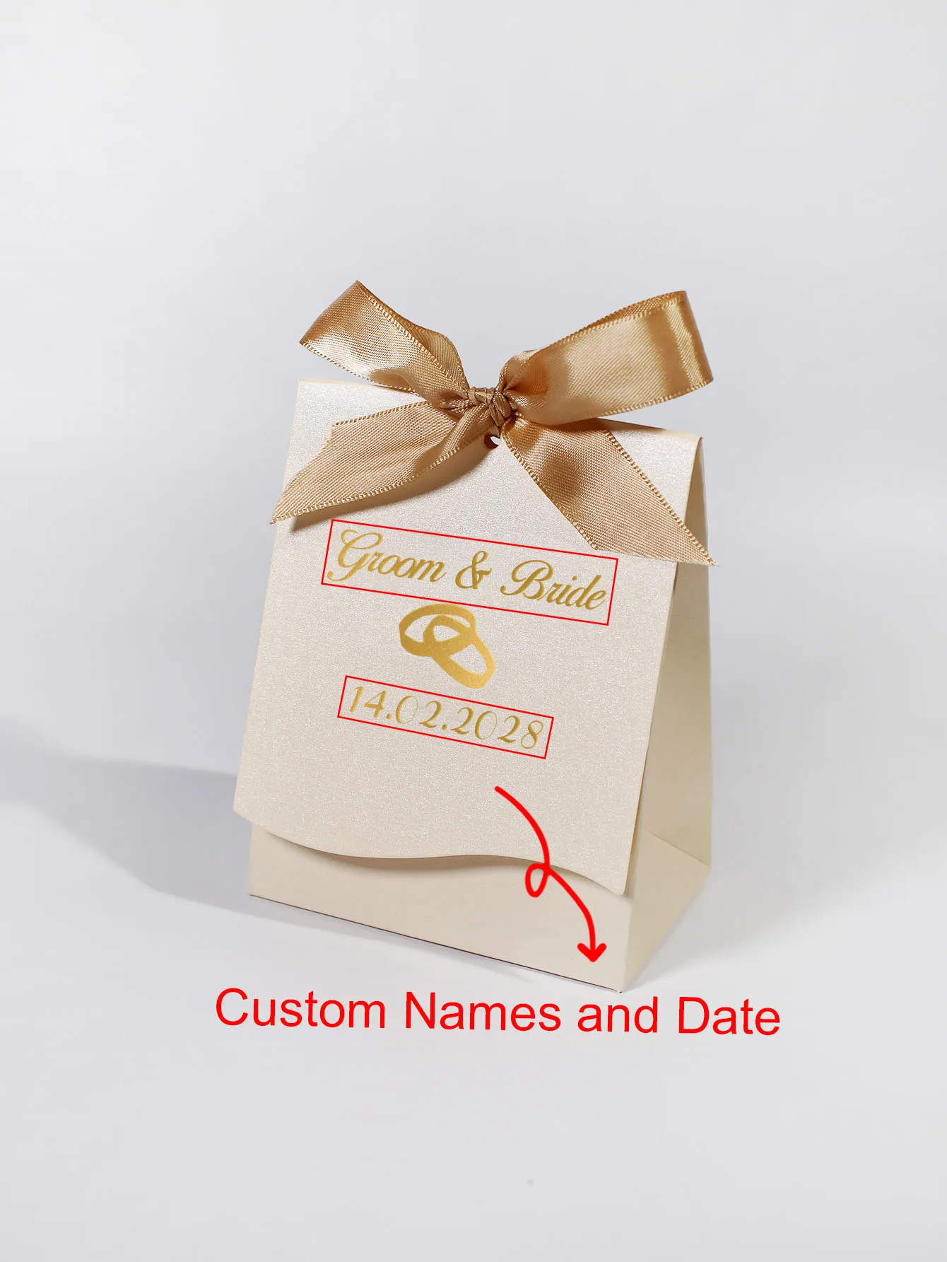 Hochzeitsthemen-Geschenkbox mit Goldbedrucktem Individuellen 'Bräutigam und Braut' Text, Ehering und Datum, 2025 Neue Angepasste Version