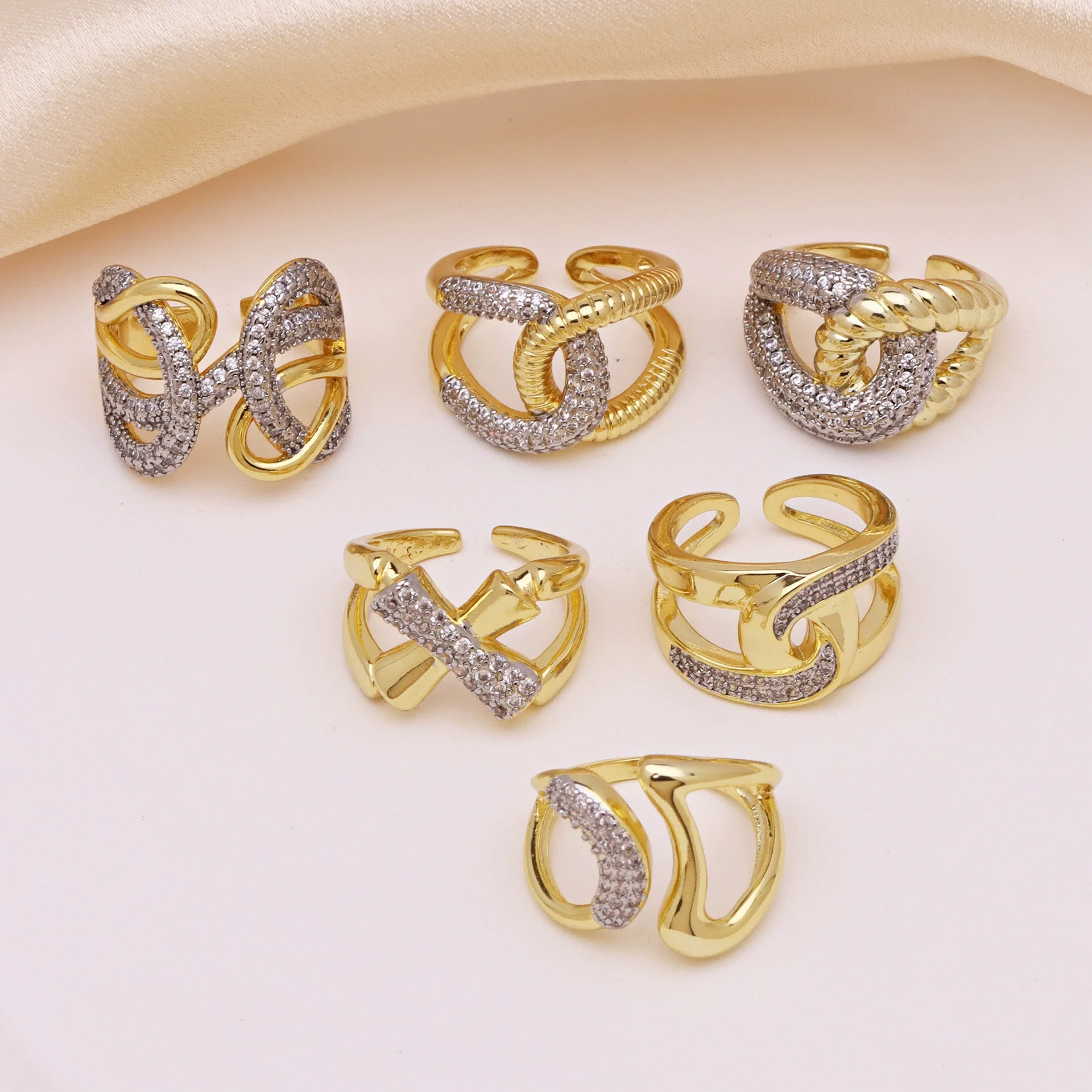 Women's Fashion X-Shaped Open Ring Dual Color Copper Plating 18K Gold Embedded Zircon Versatile Finger Accessory
