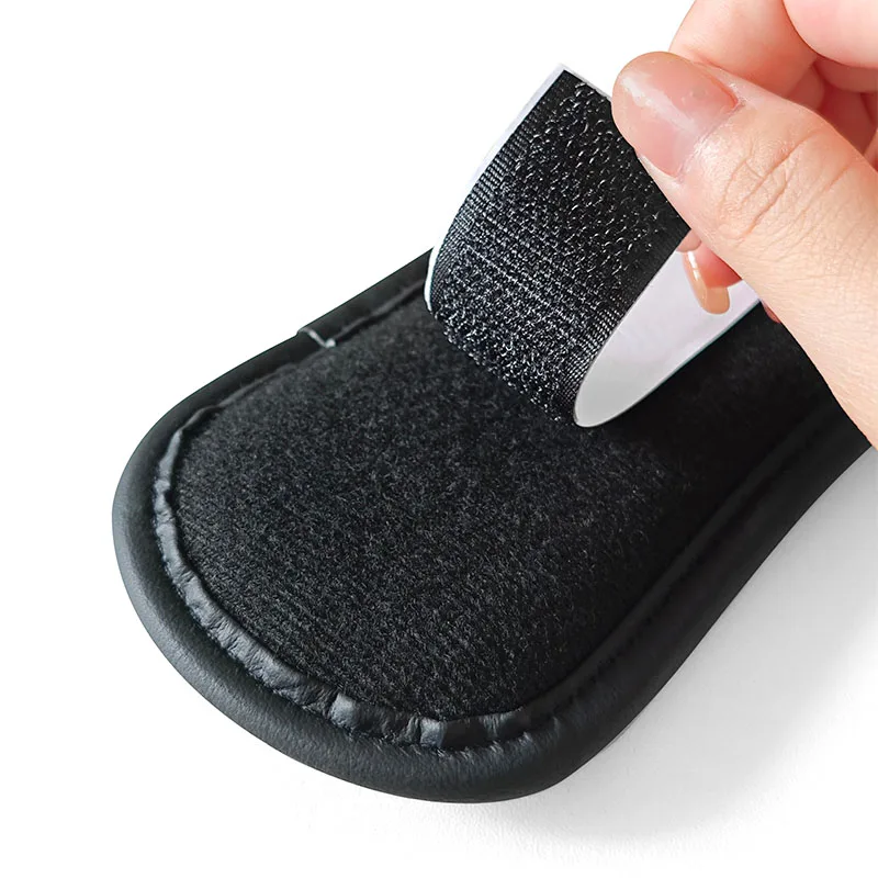 Almohada de cuero para coche, rodillera elástica de espuma viscoelástica para pierna, pegatina para Suzuki Swift Grand Vitara Jimny SX4 Alto Liana, 1 Uds.