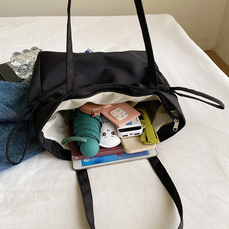 Sac fourre-tout étanche en nylon, sac à bandoulière léger, sac à main à la mode, sac d'ordinateur de salle de classe pour étudiants