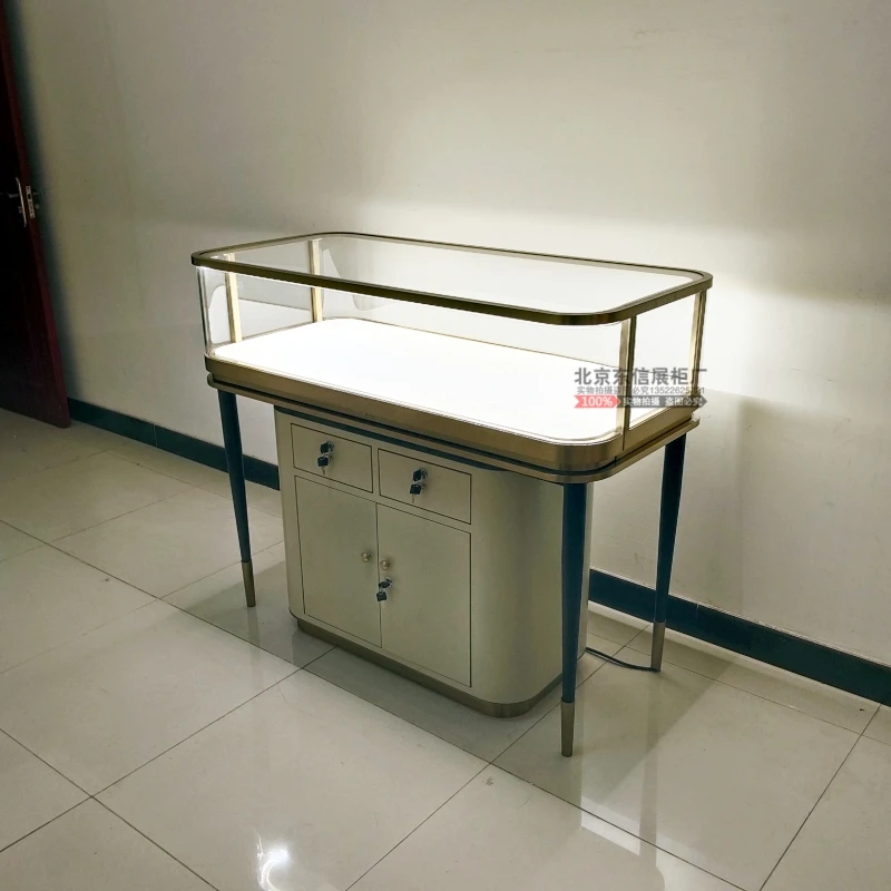 Custom.High-end Customized Stainless Steel Jewelry Display Cabinet, Luxurious Rose Gold Showcase, for Jewelry Store Display.