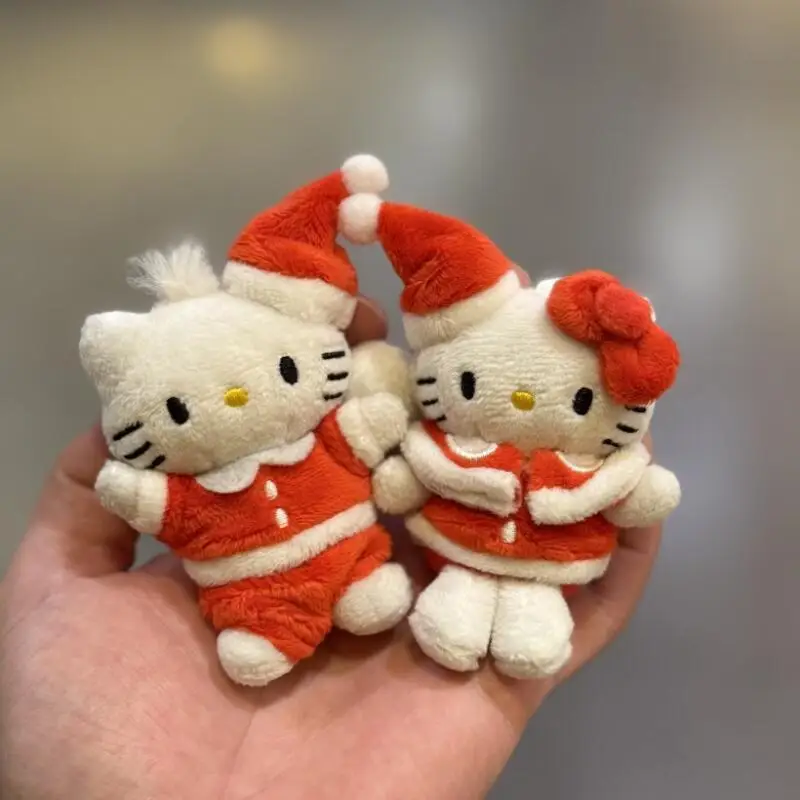 

Sanrio Hello Kitty Santa Claus Series Plush Doll Couple bag zipper cartoon plush keychain decoration Friends toy birthday gift ﻿