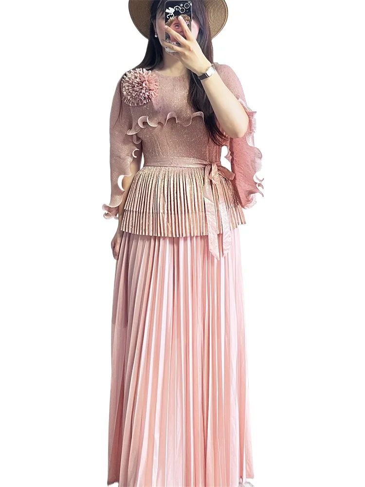 

Miyake Pleated Suit for Women 2025 New Gold Hot-hot Earrings V-neck Long-sleeved Top + Skirt Loose Large Size Two-piece Set