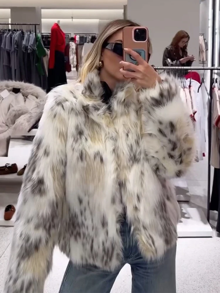 HH 2025 여성 겨울 따뜻한 스트리트 스타일 재킷 패션 여성 인조 모피 효과 재킷 하이 칼라 긴 소매 프린트 아우터웨어