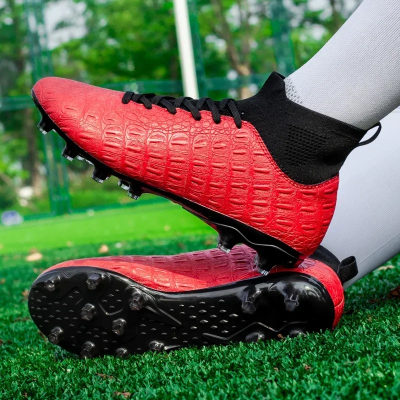 New Professional Soccer Shoes Men Football Boots Outdoor Sneakers Children Football Training Competition Sports Shoes