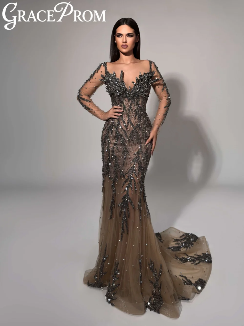 Ethereal Champagne Beaded Evening Dress Long Sleeved Illusion Mermaid Formal Party Gown New Customized Exquisite Banquet Gowns