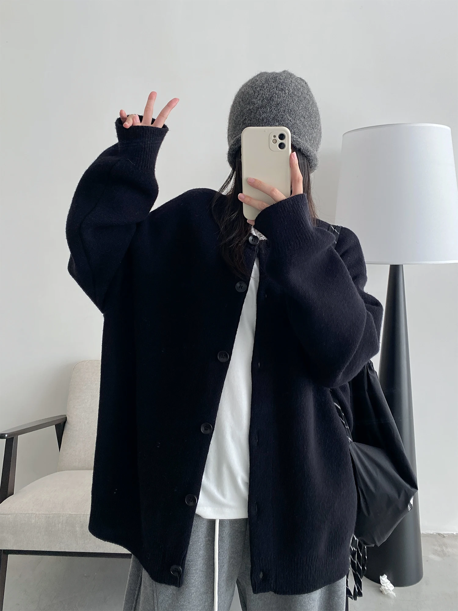 

Свободный женский открытый кардиган-свитер, осень-зима, корейская верхняя одежда для ленивой пары, длинный свек, круглый, на пуговицах