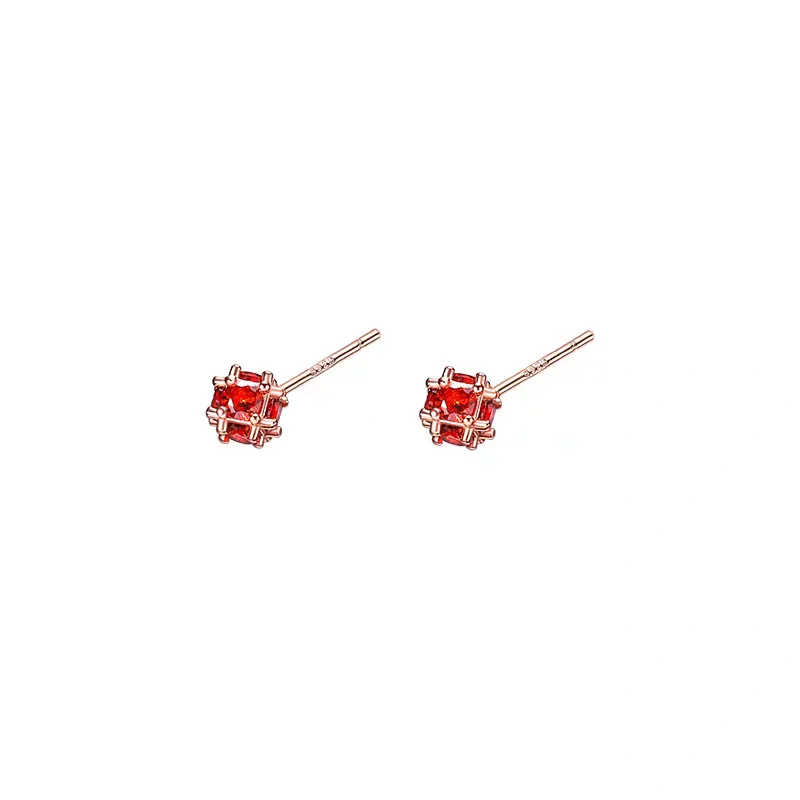 925 Sterling Silver Zirconia Stud Earrings Fashionable Three Dimensional Geometric Square Design Elegant Accessory for Women