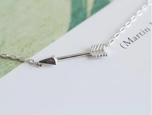 Small Sideways Horizontal Arrow Head Tip Shape Necklace Tribal Cupid Dart Arrowhead Survival Nordic Pendant Chain Collar Choker