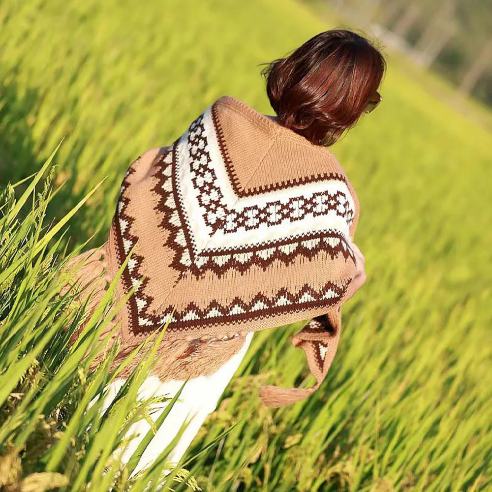 ฤดูใบไม้ร่วงสไตล์ชาติพันธุ์ Poncho สําหรับผู้หญิง Bohemian Braid Cape สําหรับผู้หญิงชายหาดถ่ายภาพผ้าคลุมไหล่สุภาพสตรี Elegant Cloak