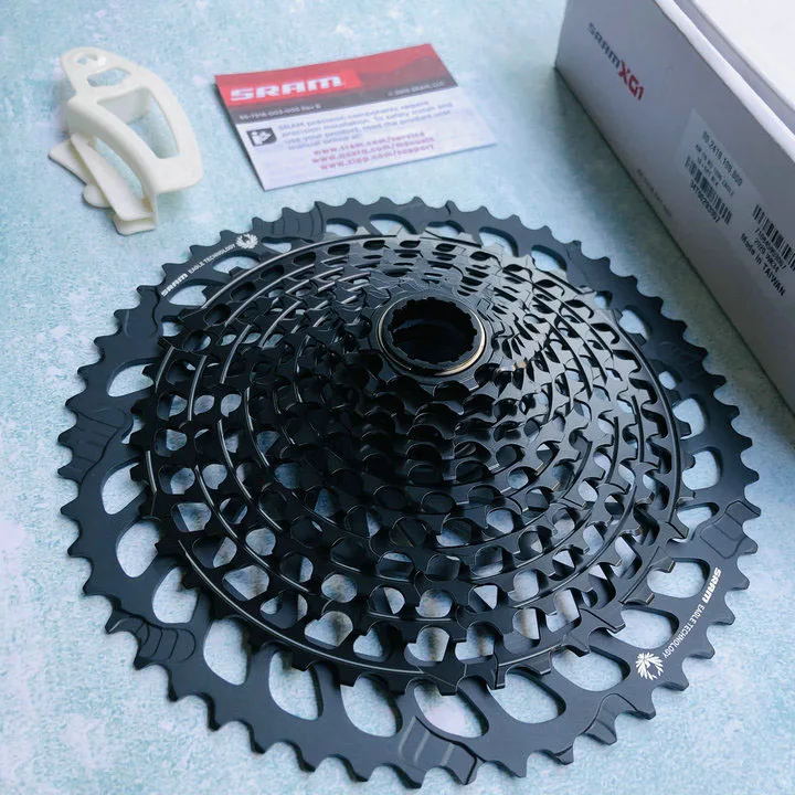 SRAM X01 XG-1295 Eagle Cassette The new 10-52t, XG-1295 cassette Stronger riders can increase chainring size for speed