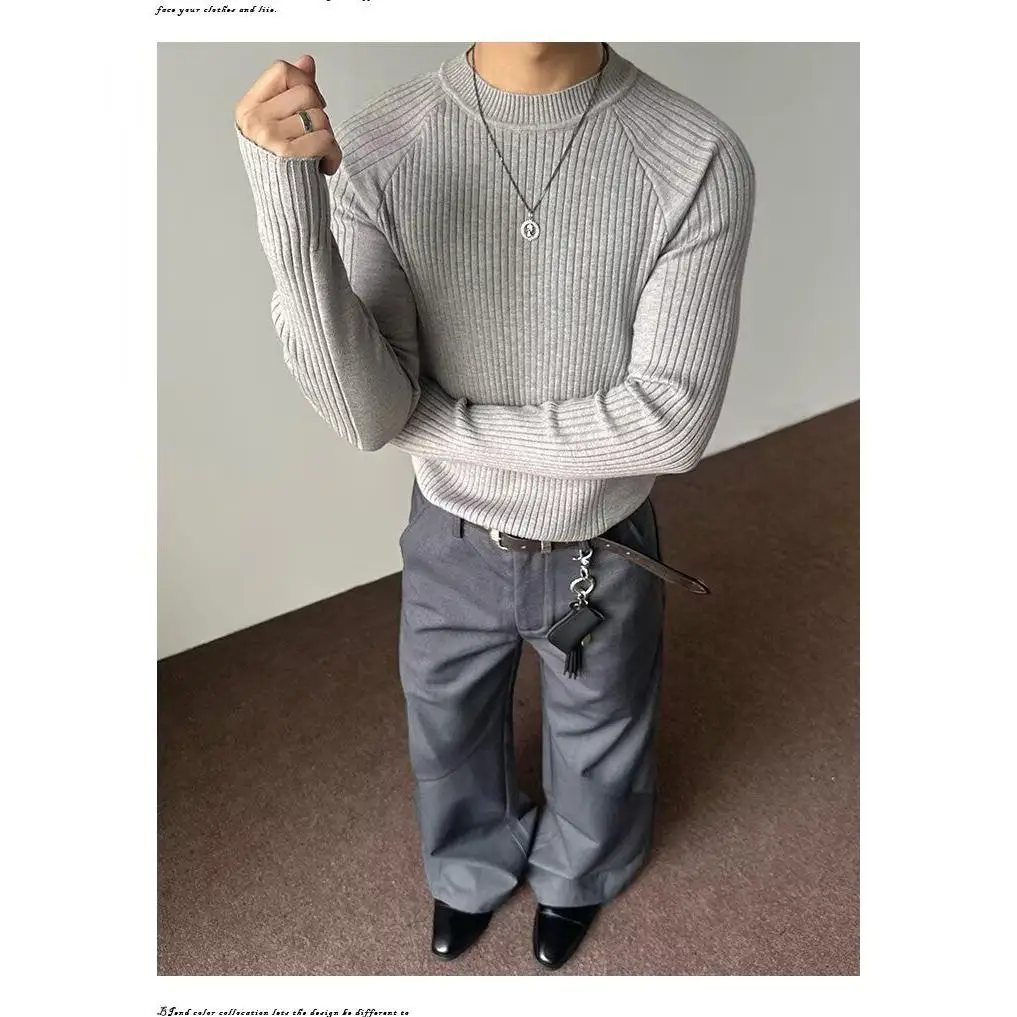 قميص رجالي أنيق بياقة مستديرة وقصة ضيقة، ملابس محبوكة عصرية للخريف والشتاء، قميص أساسي جديد لعام 2024 يبرز شكل الجسم