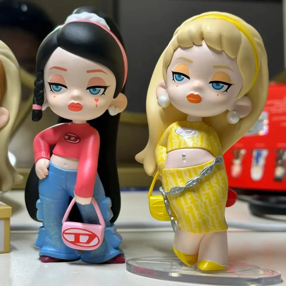 Dolores Blind Box Anime Action Figure Cute 2023 Autumn and Winter Collection Presentation Limited Mystery Box Doll Girl Gift Toy