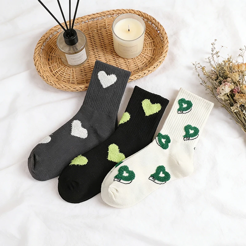 

3 пары женских носков до середины икры с сердечным узором — разноцветные милые повседневные носки в корейском стиле