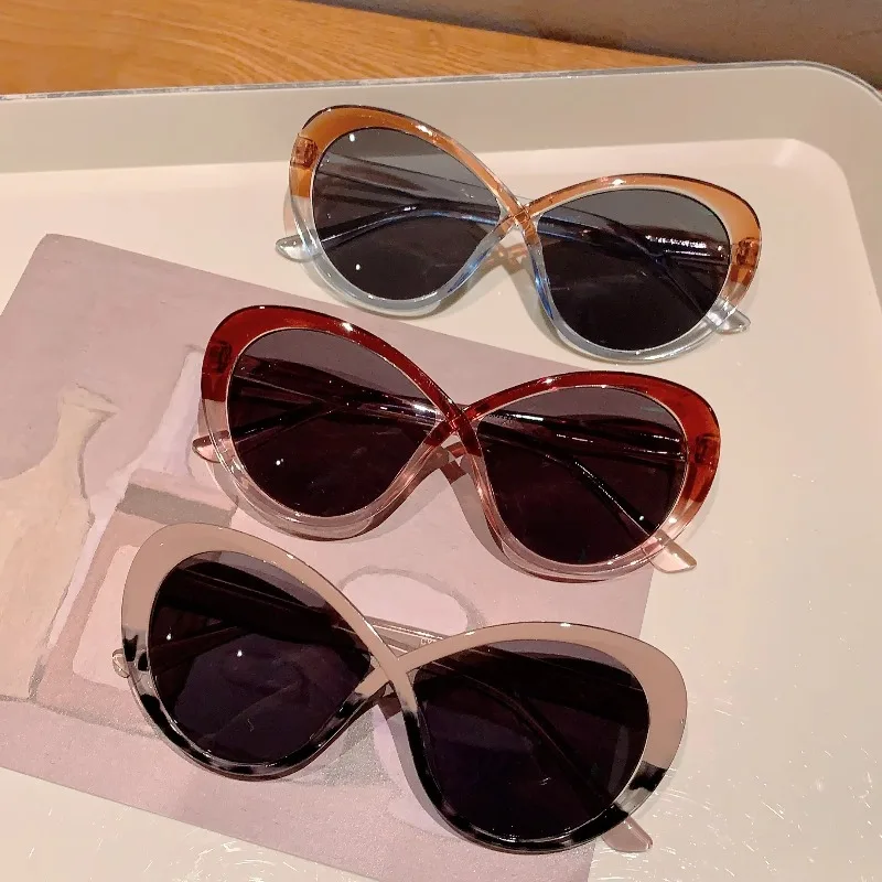 نظارات شمسية عصرية جديدة بإطار على شكل فراشة، ظلال ألوان فريدة من نوعها للنساء، نظارات تصوير على طراز الشارع #1