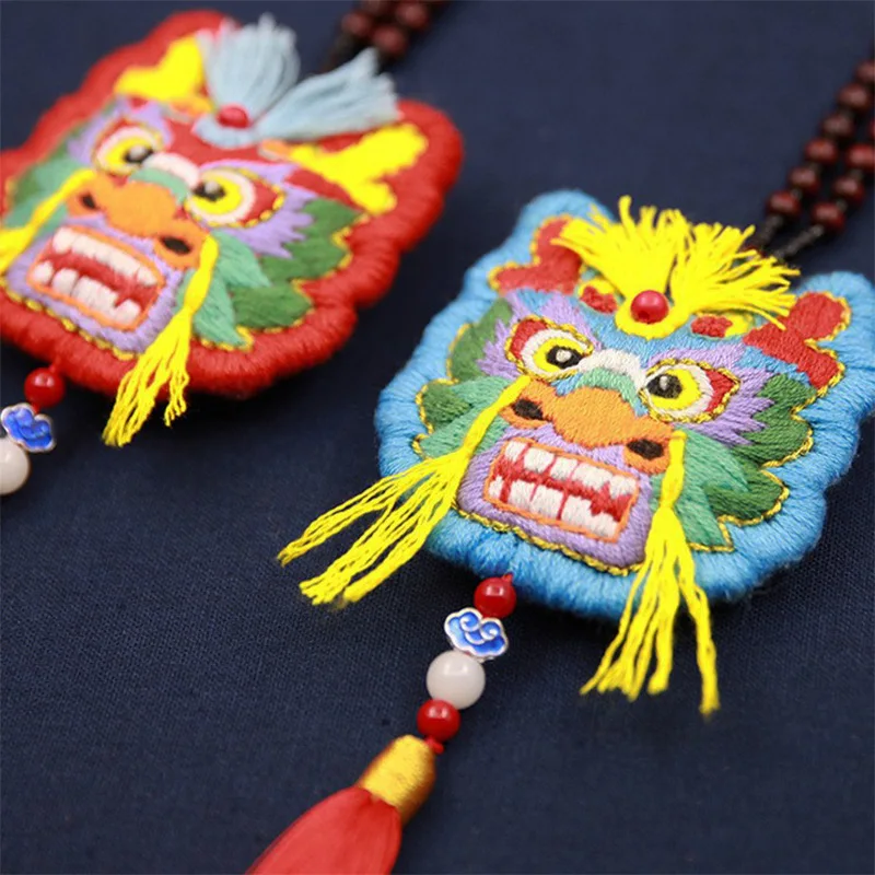 Chinese Traditional Auspicious Blessing Bag Handmade Embroidered Fortune Bag DIY Kit Tiger Dragon Lion Shape Lucky Accessories