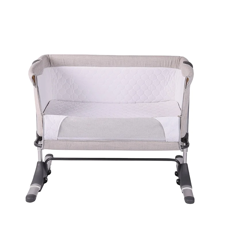 Baby Bassinet Bedside Sleeper For Baby Easy Folding Portable Crib With Rocking Function For Newborn