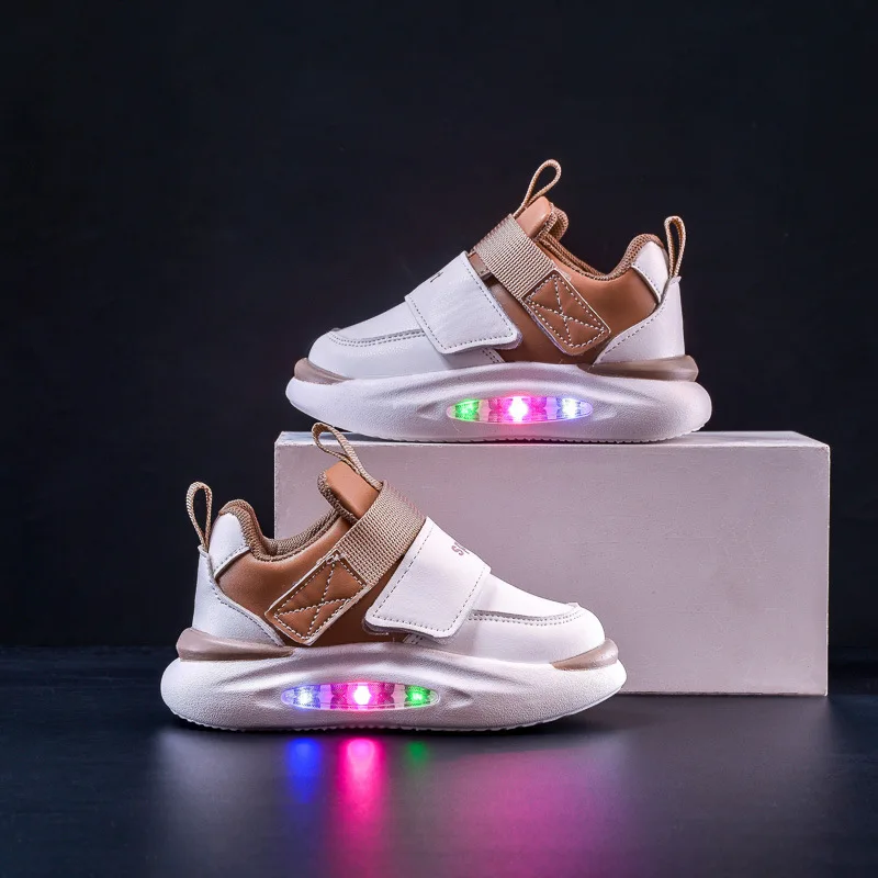 Lente Nieuwe Lichtgevende Kind Sneakers Mode Eenvoudige Kleur Geblokkeerd Meisjes Schoenen Comfort Veelzijdige Trendy Dikke Zolen Jongens Schoen Tenis